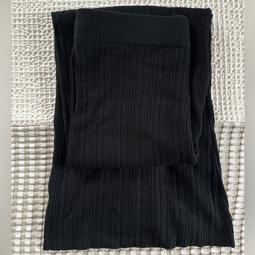 CL house of Harlow Ribbed Black Pants